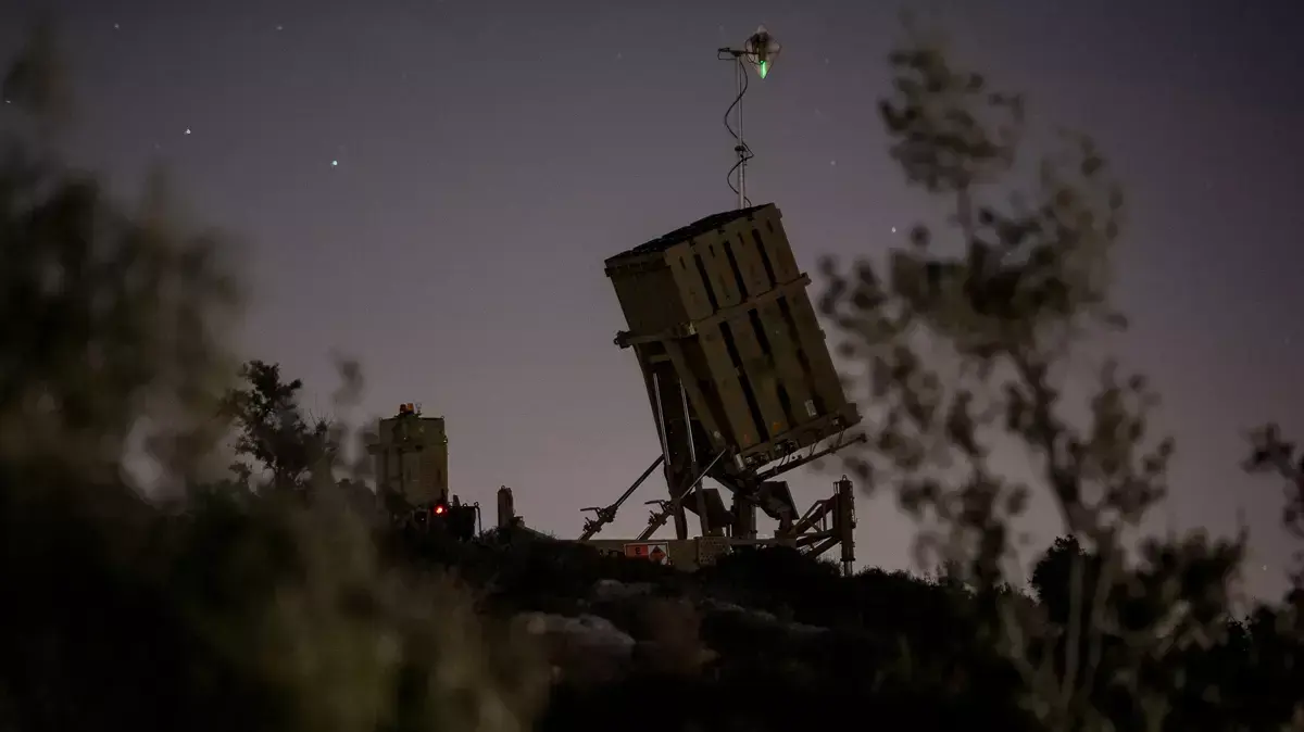 סוללת כיפת ברזל הוצבה באזור ירושלים, 8 בספטמבר 2013 סוללת כיפת ברזל הוצבה באזור ירושלים, 8 בספטמבר 2013