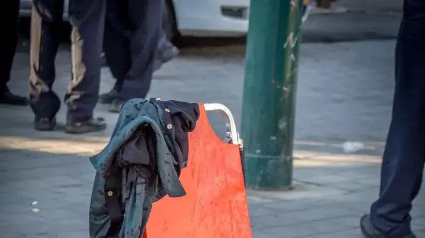 זירת הפיגוע בגשר מעריב בתל אביב, ינואר 2015 זירת הפיגוע בגשר מעריב בתל אביב, ינואר 2015