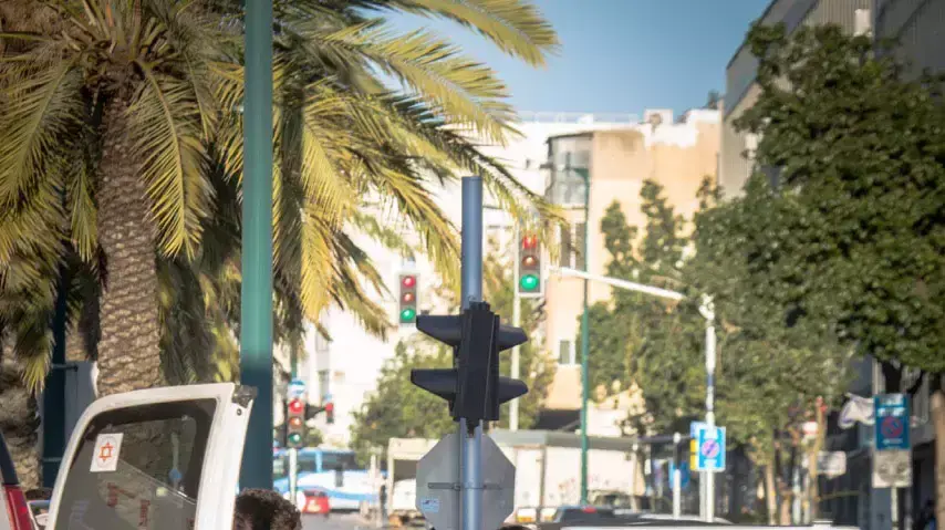זירת הפיגוע בגשר מעריב בתל אביב, ינואר 2015 זירת הפיגוע בגשר מעריב בתל אביב, ינואר 2015