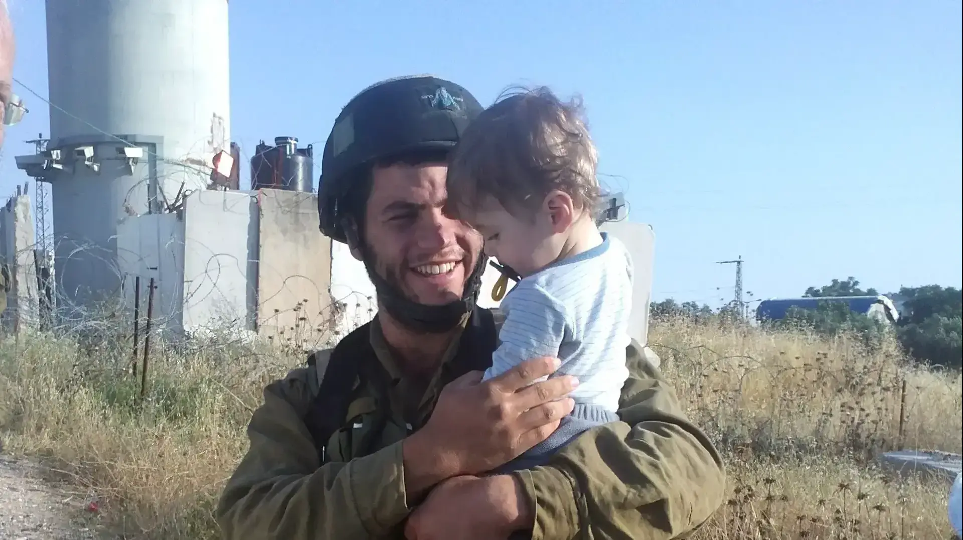 יהודה וישליצקי, קיבל צל"ש עבור פעילותו בצוק איתן יהודה וישליצקי, קיבל צל"ש עבור פעילותו בצוק איתן