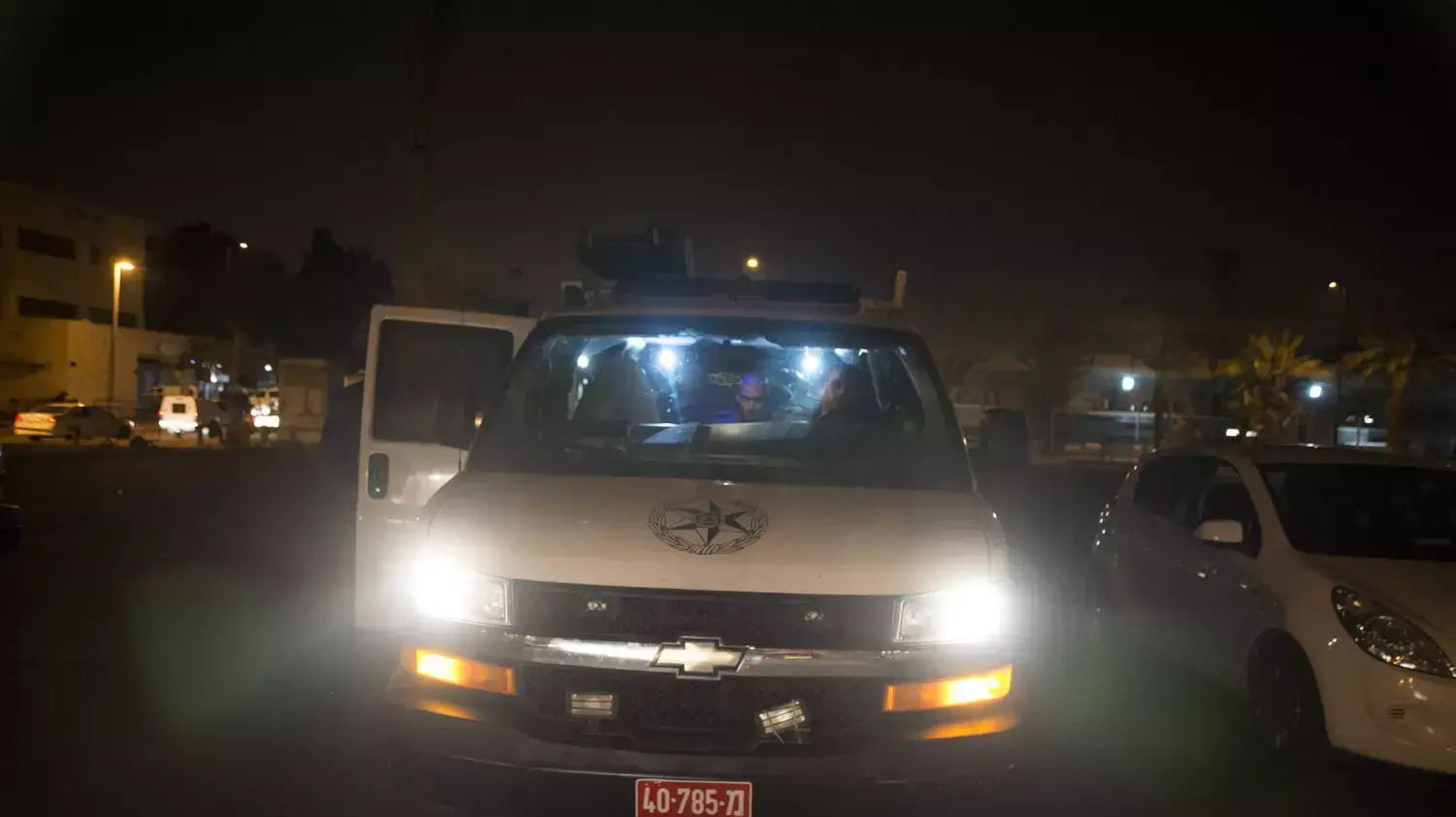 כוחות משטרה ויס"מ נערכים למעצרים של סוחרי סמים בתחנה המרכזית בתל אביב 25.1.2015 כוחות משטרה ויס"מ נערכים למעצרים של סוחרי סמים בתחנה המרכזית בתל אביב 25.1.2015