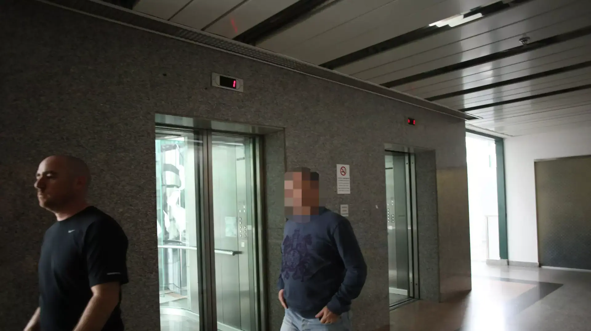 ניצב בכיר החשוד בהטרדות מיניות מגיע לחקירה במח"ש ניצב בכיר החשוד בהטרדות מיניות מגיע לחקירה במח"ש