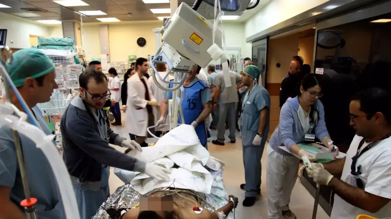 פצוע מהתקרית בצפון מטופל במרכז הרפואי זיו בצפת פצוע מהתקרית בצפון מטופל במרכז הרפואי זיו בצפת