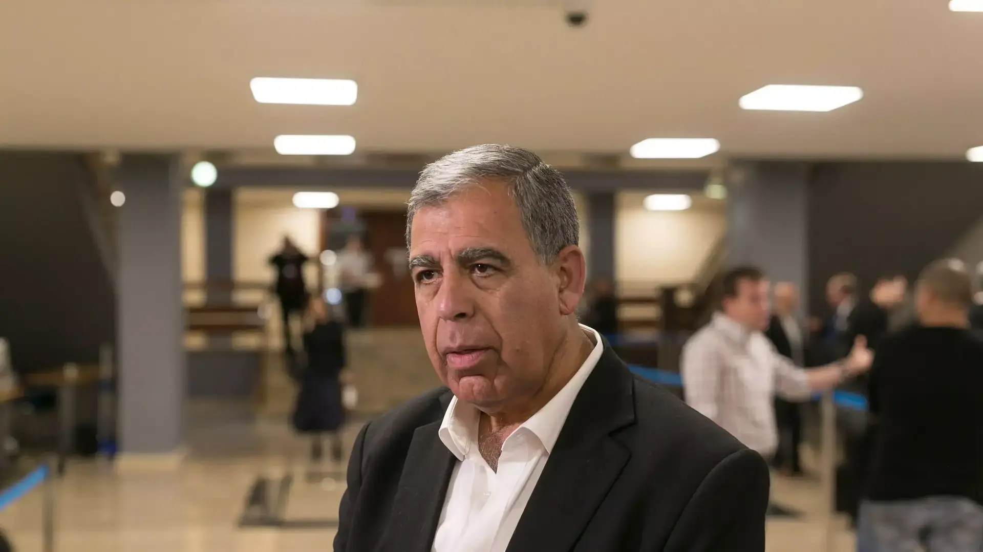 חברי מפלגת יש עתיד מגישים את רשימתם הסופית לכנסת ה-20, 29 בינואר 2015 חברי מפלגת יש עתיד מגישים את רשימתם הסופית לכנסת ה-20, 29 בינואר 2015