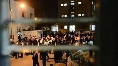 מהומות בישיבת פוניבז' בבני ברק, 01.02.2015 מהומות בישיבת פוניבז' בבני ברק, 01.02.2015
