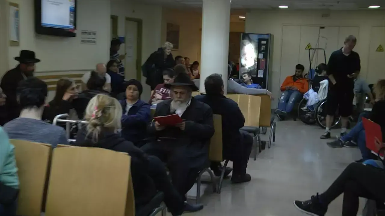 עומס של 350% בשיבא: "הצוות לא מתפקד, המערכת בקריסה"