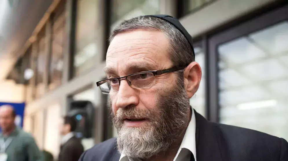משה גפני מיהדות התורה לאחר ההתייעצות בבית הנשיא, ינואר 2013 משה גפני מיהדות התורה לאחר ההתייעצות בבית הנשיא, ינואר 2013