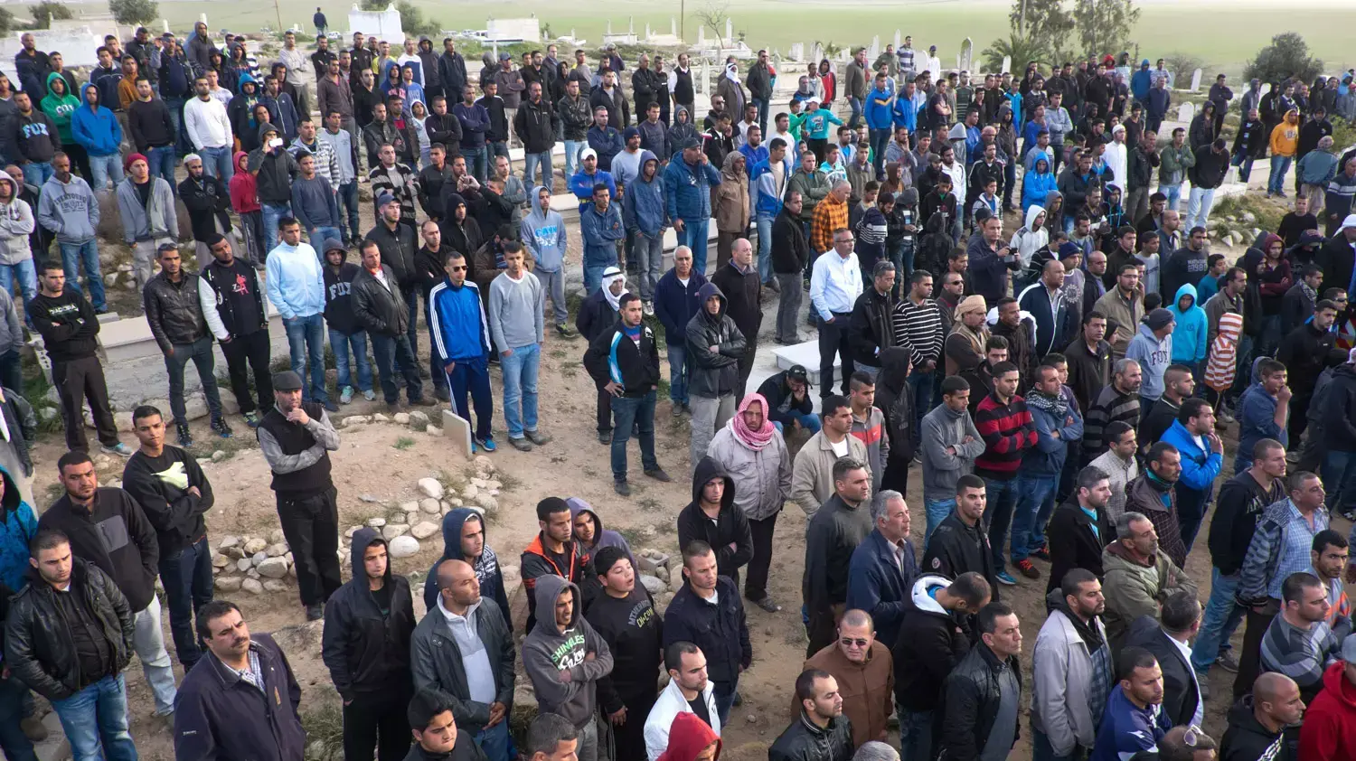 הלווייתם של תושבי הכפר חורה שנהרגו בתאונה בצומת להבים, פברואר 2015 הלווייתם של תושבי הכפר חורה שנהרגו בתאונה בצומת להבים, פברואר 2015