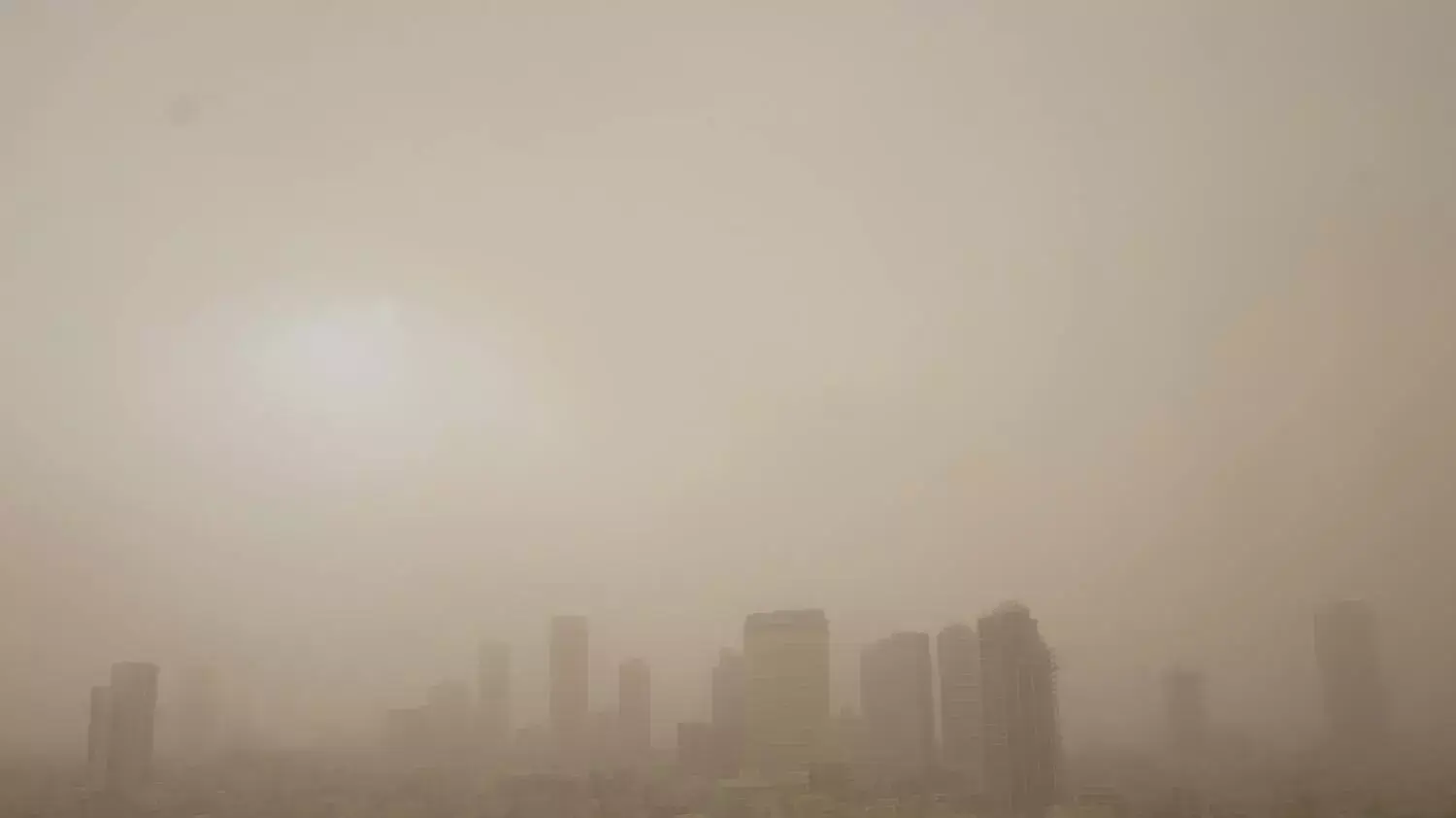 אובך בתל אביב, פברואר 2015 אובך בתל אביב, פברואר 2015