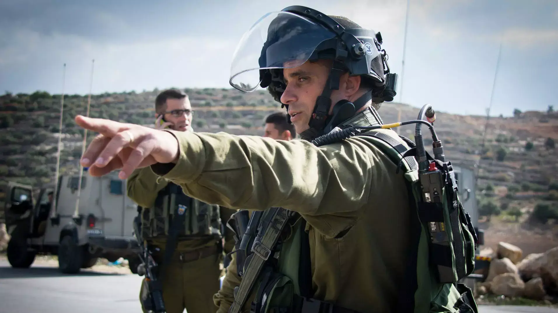 מפקד גדוד דוכיפת, שרון אלטיט בחטיבה מרחבית עציון
