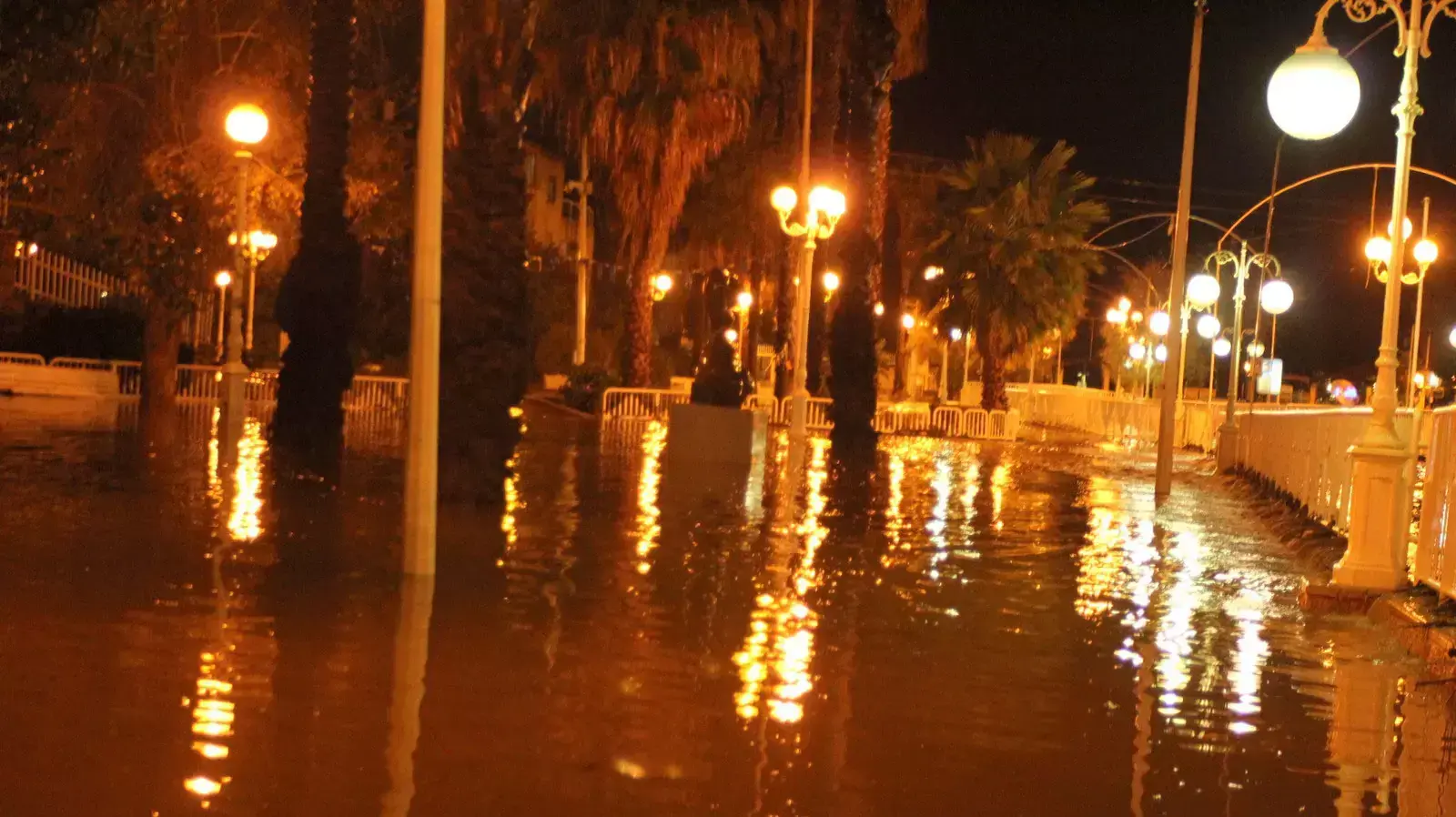 הצפות בנהריה בעקבות מזג האוויר, פברואר 2015 הצפות בנהריה בעקבות מזג האוויר, פברואר 2015