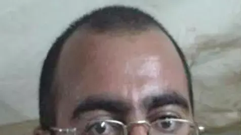 מנהיג דאעש, אבו בכר אל-בגדאדי, כפי שמופיע במסמכי הצבא האמריקני, פברואר 2015 מנהיג דאעש, אבו בכר אל-בגדאדי, כפי שמופיע במסמכי הצבא האמריקני, פברואר 2015
