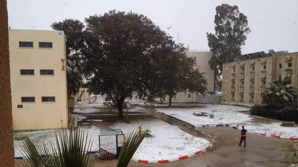 שלג בבסיס נבטים בנגב, פברואר 2015 שלג בבסיס נבטים בנגב, פברואר 2015