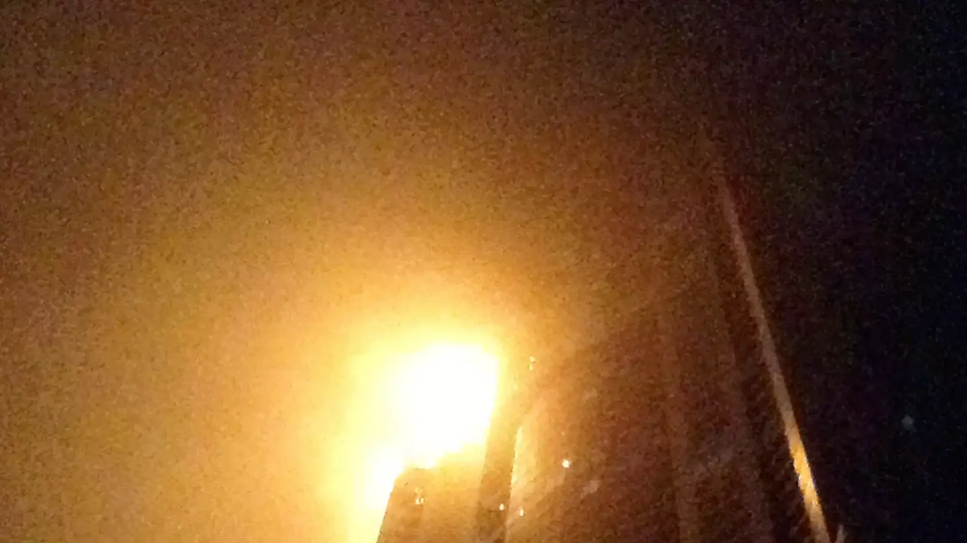 שריפה בגרוד השחקים "הלפיד", דובאי, פברואר 2015 שריפה בגרוד השחקים "הלפיד", דובאי, פברואר 2015
