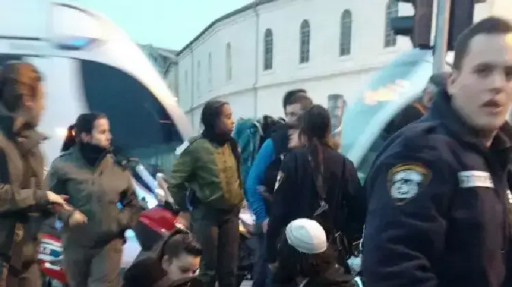 פיגוע דקירה בכיכר צה"ל, פברואר 2015 פיגוע דקירה בכיכר צה"ל, פברואר 2015