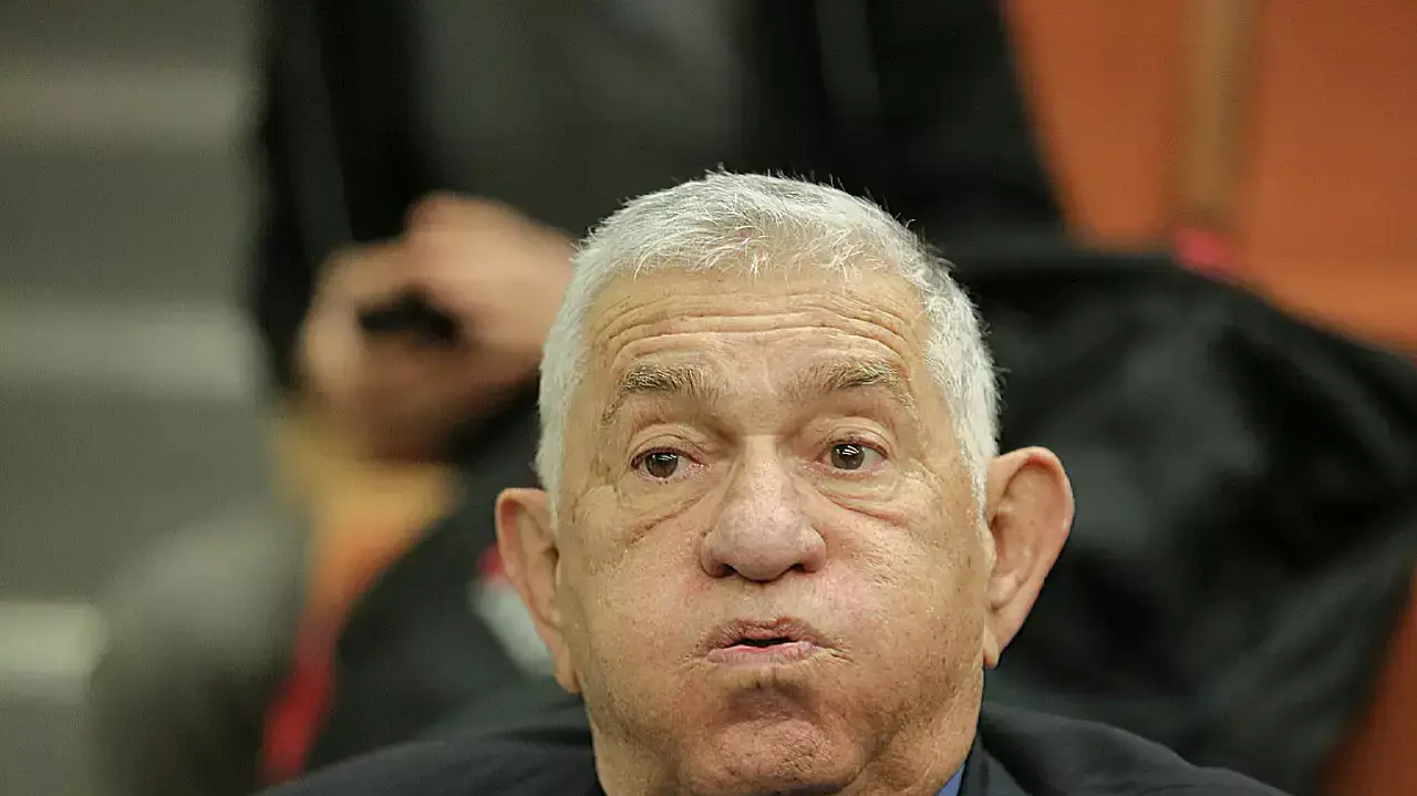 ראש העיר רמת גן לשעבר צבי בר בבית המשפט המחוזי בתל אביב, פברואר 2015