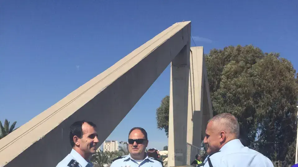 מפקד מחוז תל אביב, ניצב בנצי סאו ומפקד כוחות המשטרה במרתון, ניצב משנה דני לוי, במרתון תל אביב מפקד מחוז תל אביב, ניצב בנצי סאו ומפקד כוחות המשטרה במרתון, ניצב משנה דני לוי, במרתון תל אביב