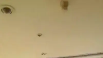 הישראלי המכוער מכה שנית: אורחים תקפו פקיד בבית מלון