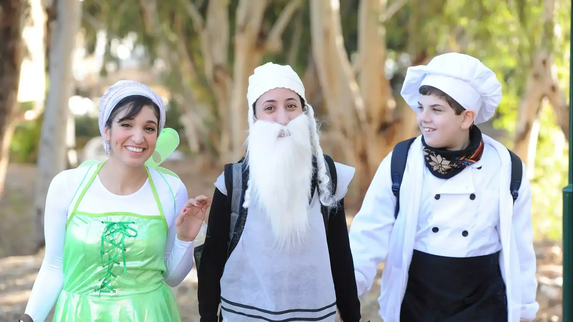 ילדים מתחפשים בבית הספר יד לבנים, פתח תקווה. מרץ 2015