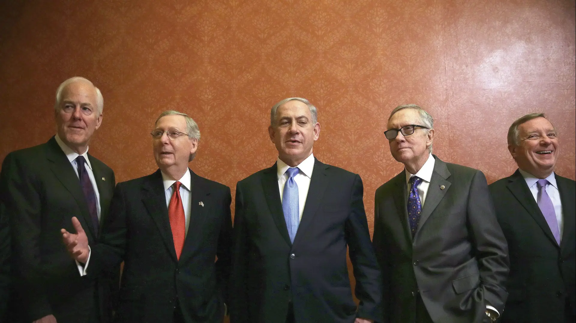 ראש הממשלה נתניהו עם הסנאטורים הארי ריד ומיץ' מקונל 4 במרץ 2015 ראש הממשלה נתניהו עם הסנאטורים הארי ריד ומיץ' מקונל 4 במרץ 2015