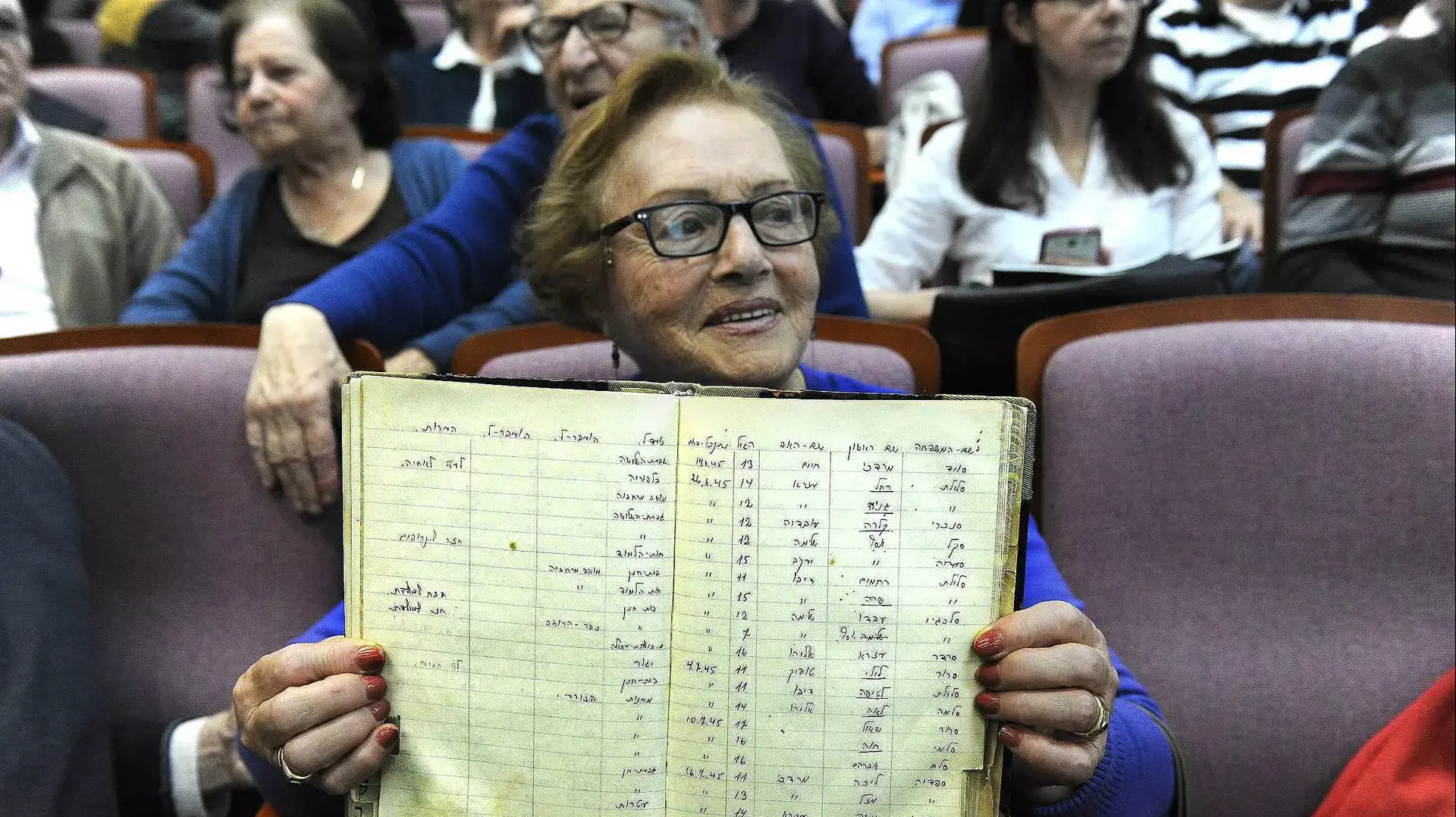 יהודית אשכנזי במפגש עולי סוריה בבר אילן, פברואר 2015 יהודית אשכנזי במפגש עולי סוריה בבר אילן, פברואר 2015