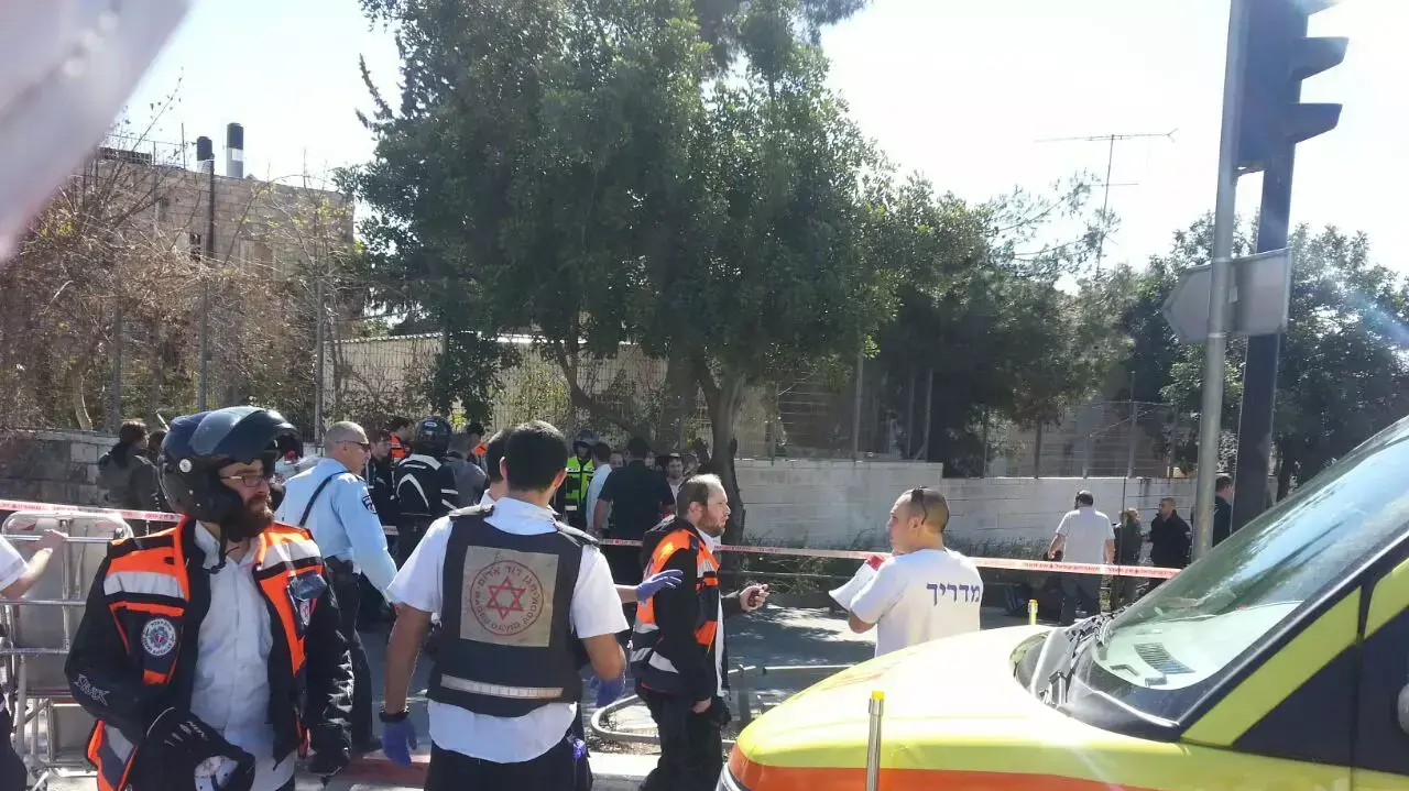 זירת פיגוע הדריסה בירושלים 6 מרץ 2015