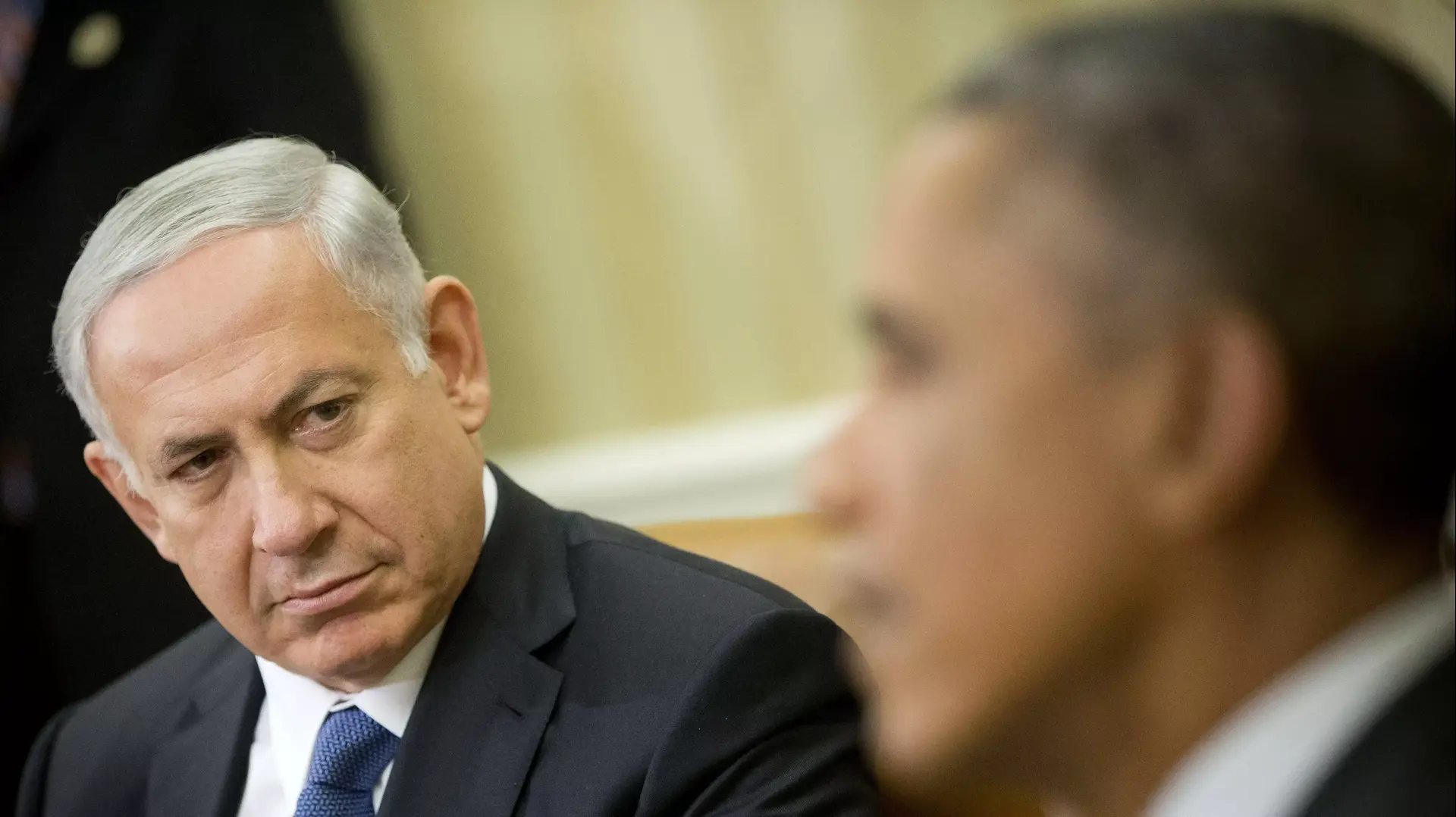ראש הממשלה בנימין נתניהו ונשיא ארה"ב ברק אובמה בפגישתם בבית הלבן בוושינגטון, אוקטובר 2010 ראש הממשלה בנימין נתניהו ונשיא ארה"ב ברק אובמה בפגישתם בבית הלבן בוושינגטון, אוקטובר 2010