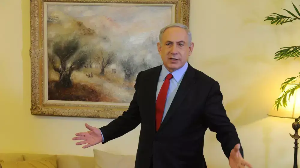 דב גילהר מראיין את רוה"מ בנימין נתניהו, מרץ 2015 דב גילהר מראיין את רוה"מ בנימין נתניהו, מרץ 2015