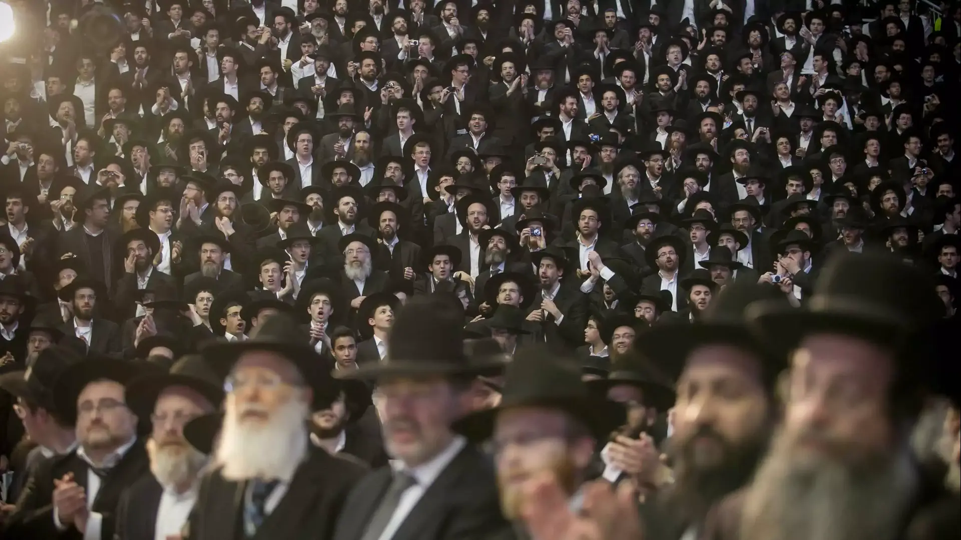 הרב אוירבך באולם ארנה, ירושלים. מרץ 2015
