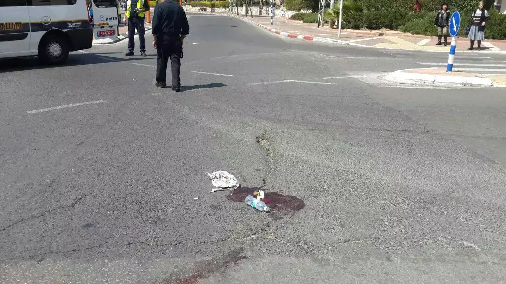 זירת תאונת "פגע וברח" באשדוד, מרץ 2015 זירת תאונת "פגע וברח" באשדוד, מרץ 2015