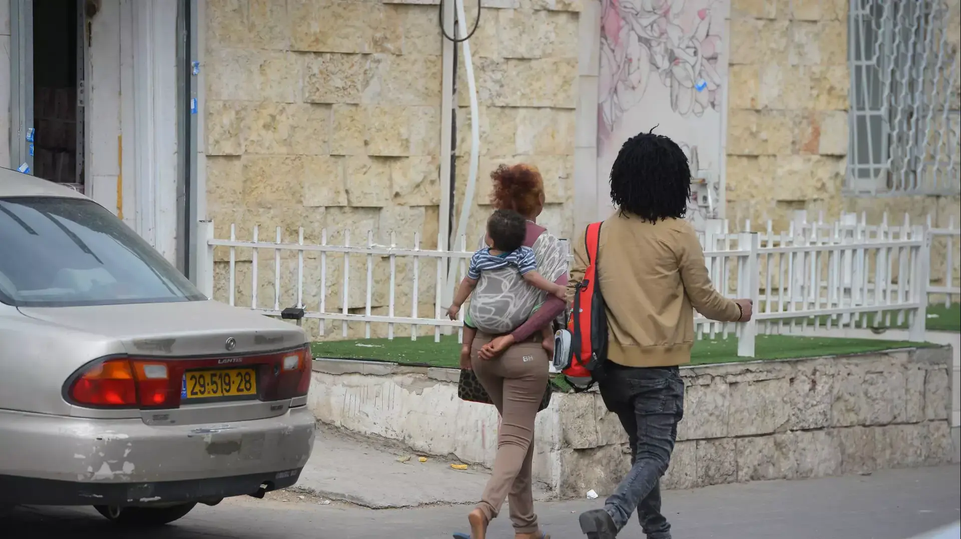 מבקשי מקלט בדרום תל אביב, מרץ 2015 מבקשי מקלט בדרום תל אביב, מרץ 2015