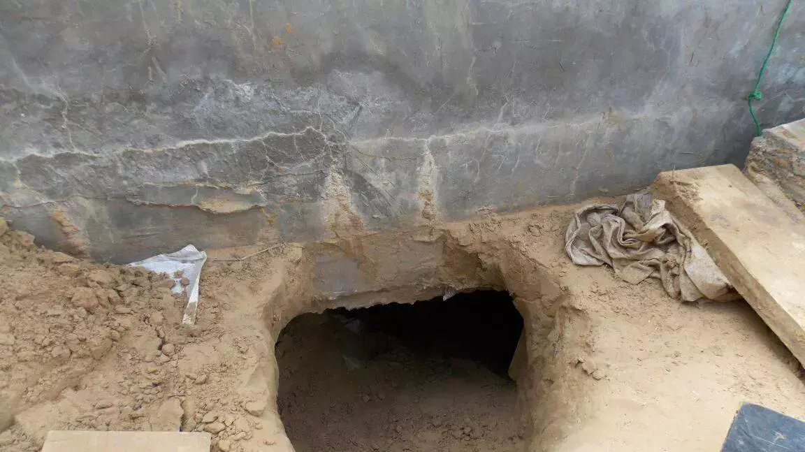 מנהרת הברחה שנחשפה בגבול עזה רפיח ע"י צבא מצרים. מרץ 2015 מנהרת הברחה שנחשפה בגבול עזה רפיח ע"י צבא מצרים. מרץ 2015