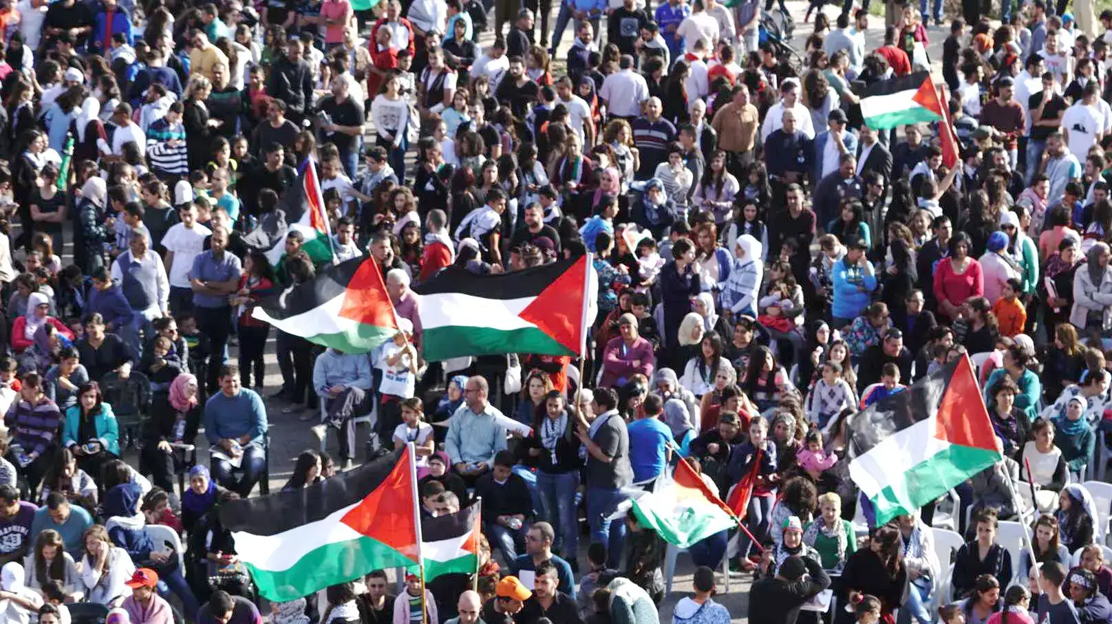 עצרת יום האדמה בדיר חנא. מרץ 2015 עצרת יום האדמה בדיר חנא. מרץ 2015