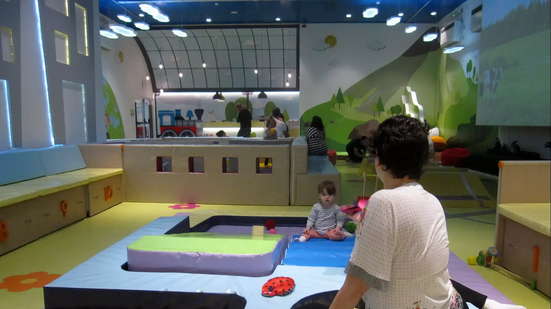 מרכז טיפ טף, חולון מרכז טיפ טף, חולון