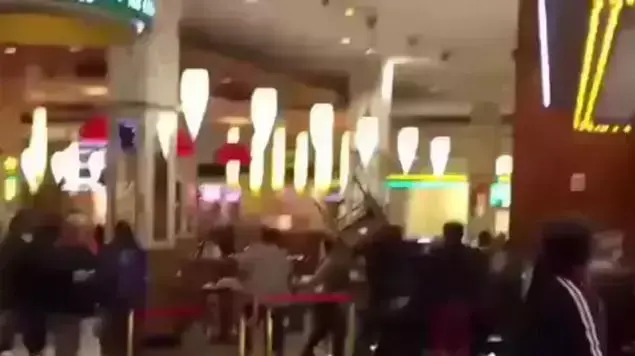 קטטה המונית בקזינו בקווינס