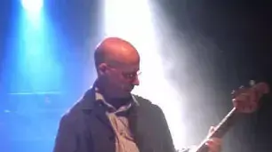 עובד אפוד - הקליק עובד אפוד - הקליק