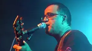 אהוד בנאי בהופעה (דרור נחום) אהוד בנאי בהופעה (דרור נחום)