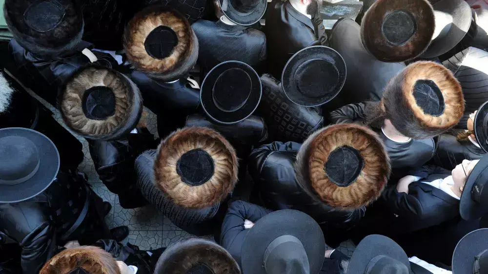 הלווייתו של מרדכי גרבר שנהרג בהלווייתו של הרב וואזנר, בני ברק. אפריל 2015 הלווייתו של מרדכי גרבר שנהרג בהלווייתו של הרב וואזנר, בני ברק. אפריל 2015