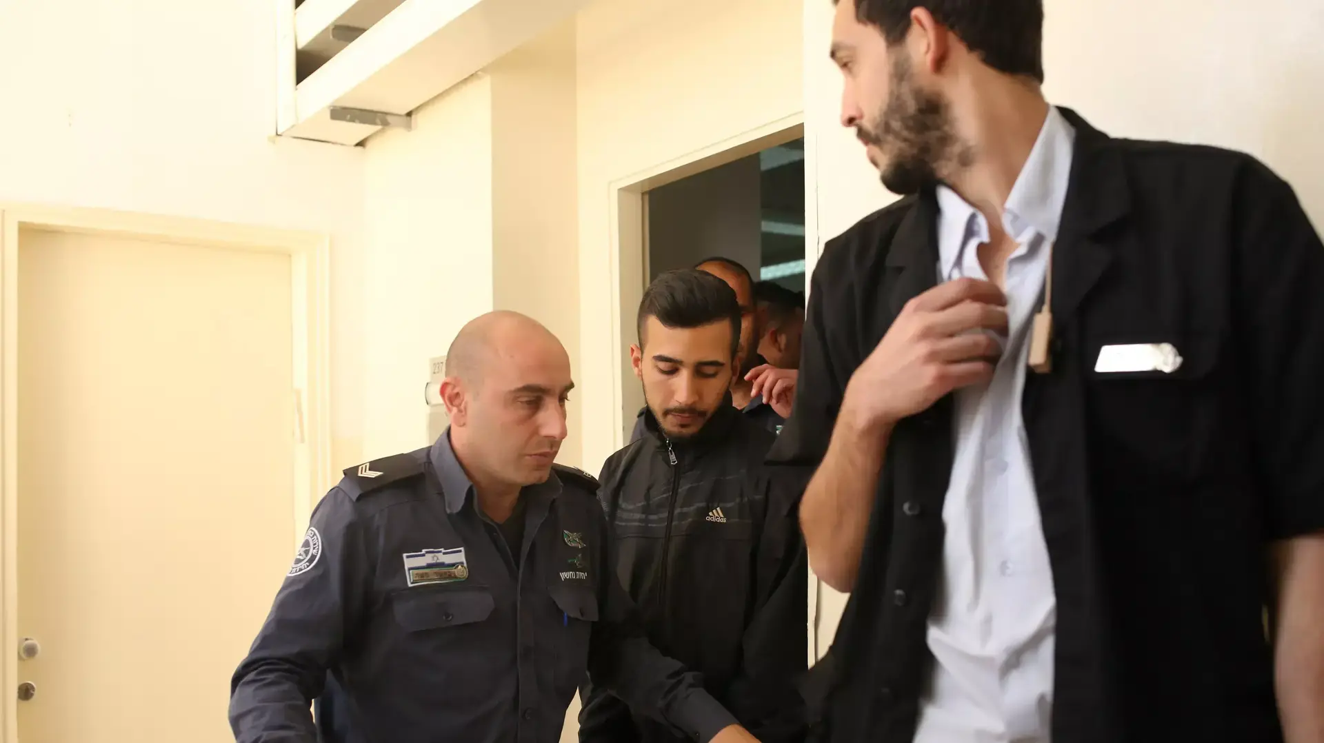 ניב אסרף משתחרר, בית המשפט השלום בירושלים אפריל 2015