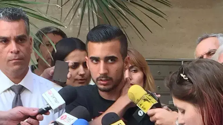 מסע"ת מחוץ לביתו של ניב אסרף, באר שבע. אפריל 2015