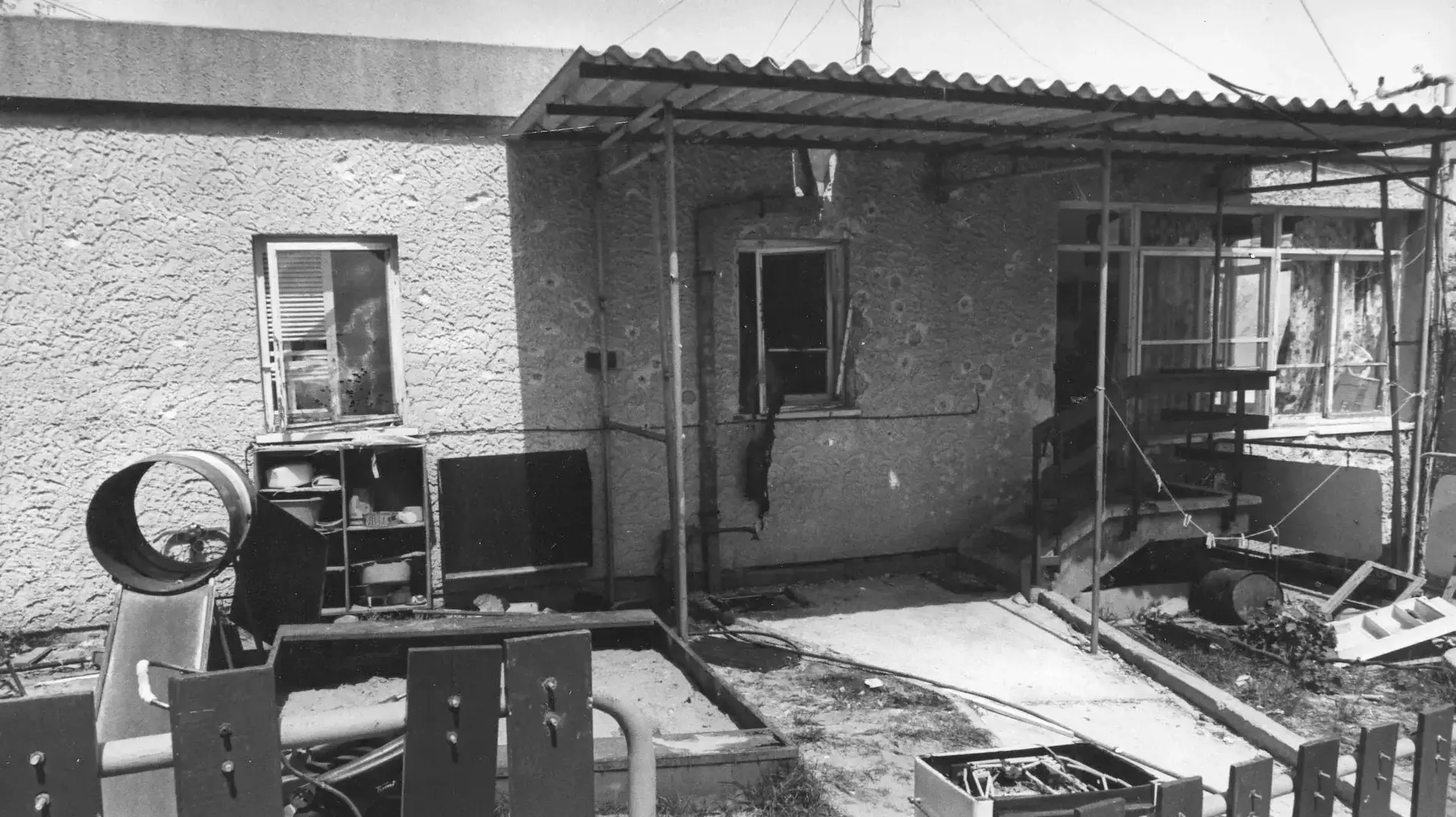 פיגוע המיקוח במשגב עם בשנת ב7 באפריל 1980. פיגוע המיקוח במשגב עם בשנת ב7 באפריל 1980.