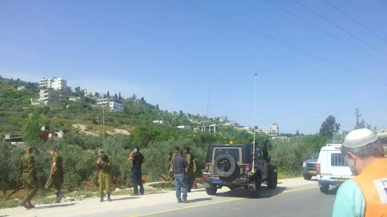 פיגוע דקירה בצומת שילה, אפריל 2015