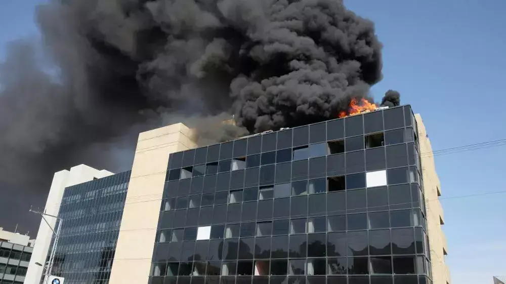 שריפה בבניין ברחוב המסגר בתל אביב, אפריל 2015 שריפה בבניין ברחוב המסגר בתל אביב, אפריל 2015