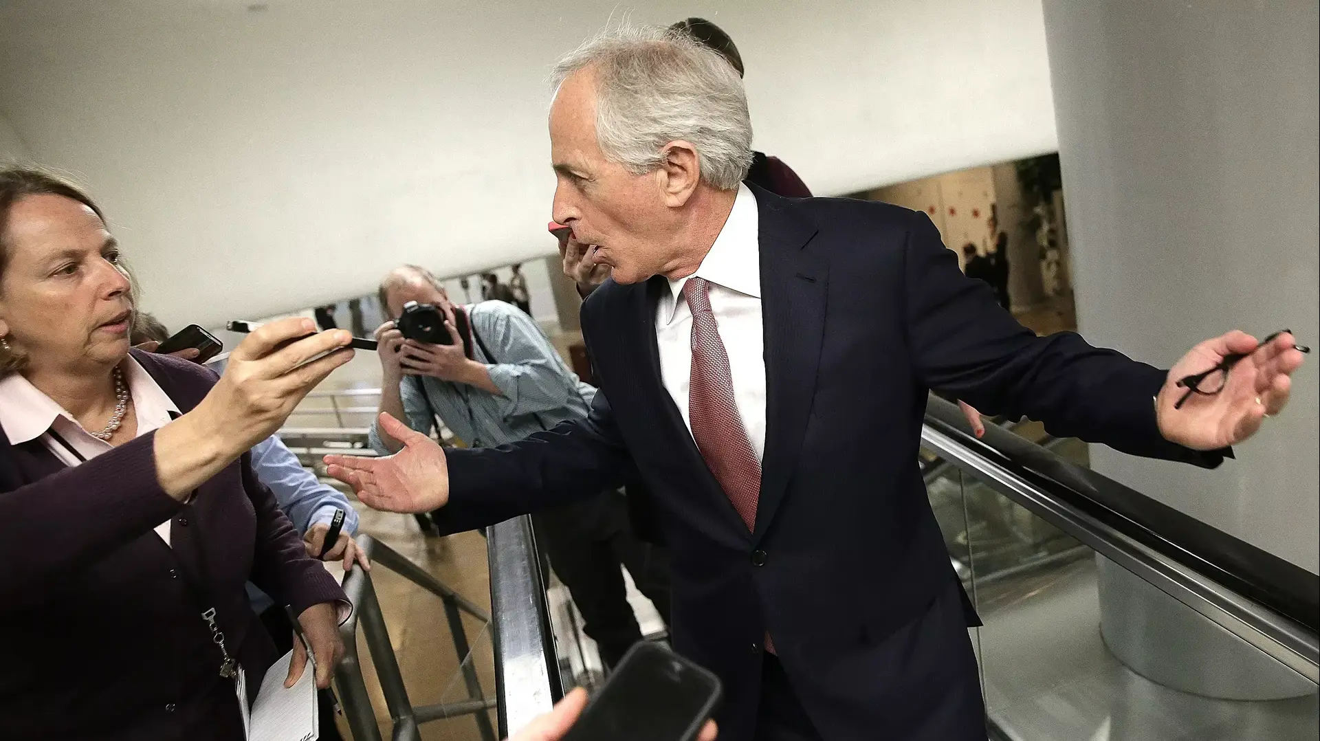 יו"ר ועדת החוץ של הסנאט בוב קורקר וושינגטון, מרץ 2015 יו"ר ועדת החוץ של הסנאט בוב קורקר וושינגטון, מרץ 2015