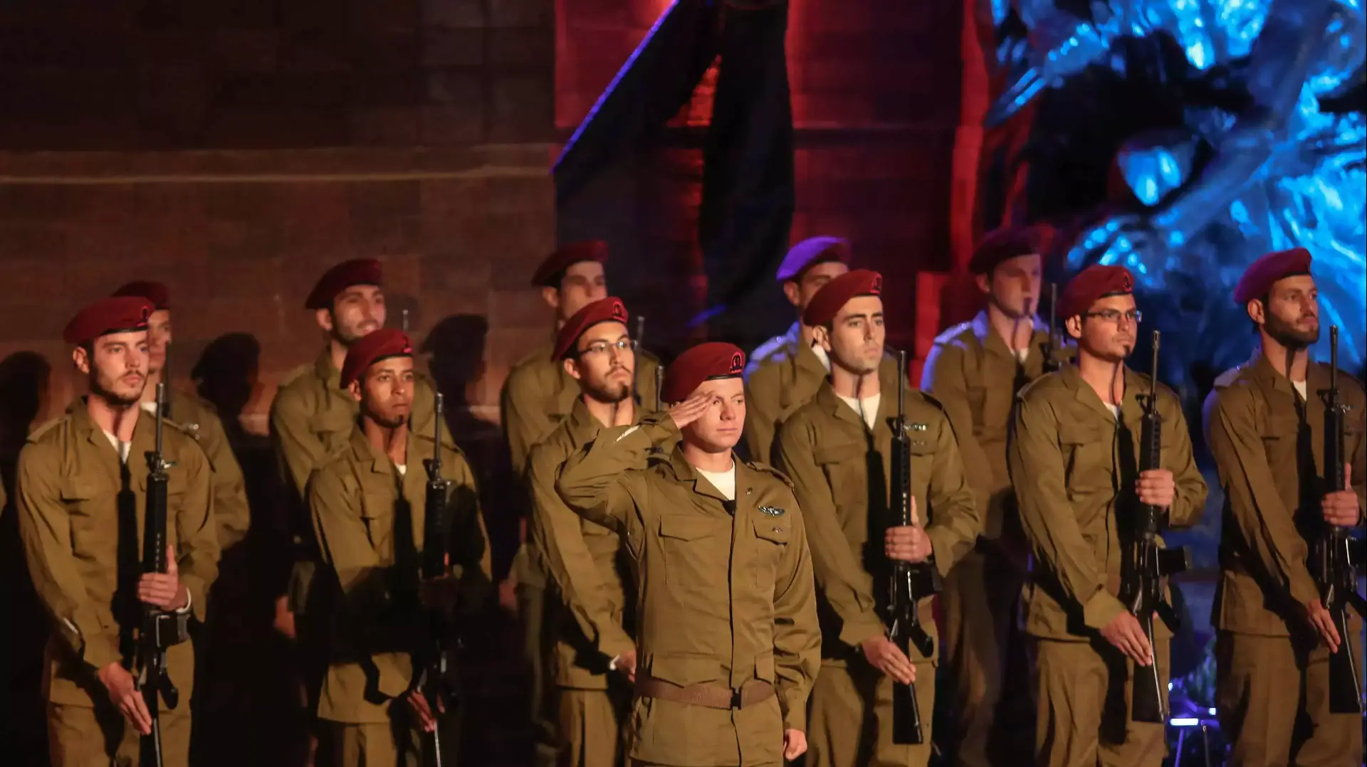 טקס לציון יום הזיכרון לשואה ולגבורה ביד ושם, אפריל 2015 טקס לציון יום הזיכרון לשואה ולגבורה ביד ושם, אפריל 2015