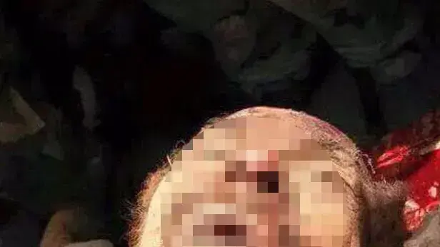 עיזת איברהים א-דורי, סגנו לשעבר של סדאם חוסיין שנהרג בעיראק כשלחם לצד המורדים עיזת איברהים א-דורי, סגנו לשעבר של סדאם חוסיין שנהרג בעיראק כשלחם לצד המורדים