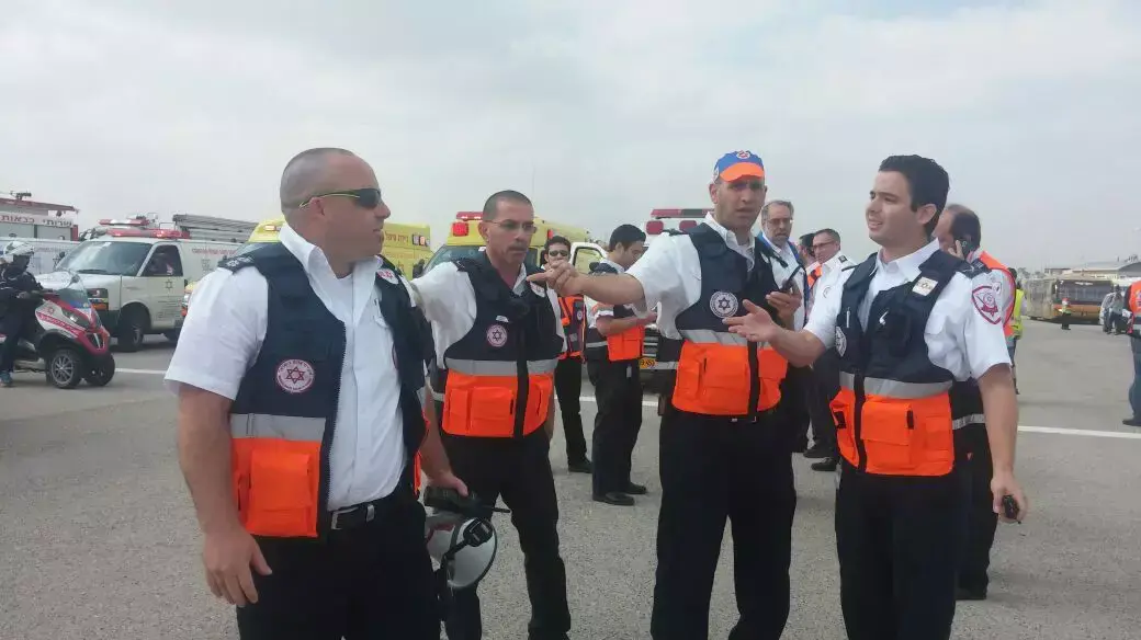 מטוס אל על לפראג שב לנתב"ג עקב תקלה, 21 אפריל 2015 מטוס אל על לפראג שב לנתב"ג עקב תקלה, 21 אפריל 2015