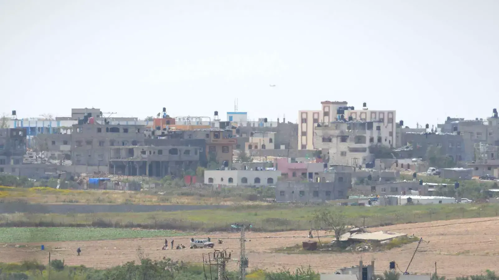 החממות של נתיב העשרה, אפריל 2015 החממות של נתיב העשרה, אפריל 2015