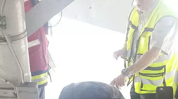 נחיתת אונס של מטוס אל על בנתב"ג, בעקבות בעיה בגלגל, אפריל 2015 נחיתת אונס של מטוס אל על בנתב"ג, בעקבות בעיה בגלגל, אפריל 2015