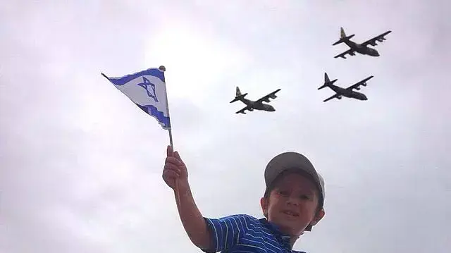 מטס חיל האוויר בשמי ישראל, אפריל 2015
